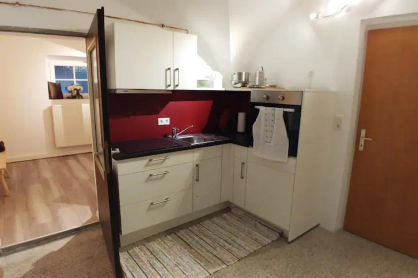 Apartmentvermietung Ingrid Bolkart - Landleben 6 Illertissen Eksteriør billede